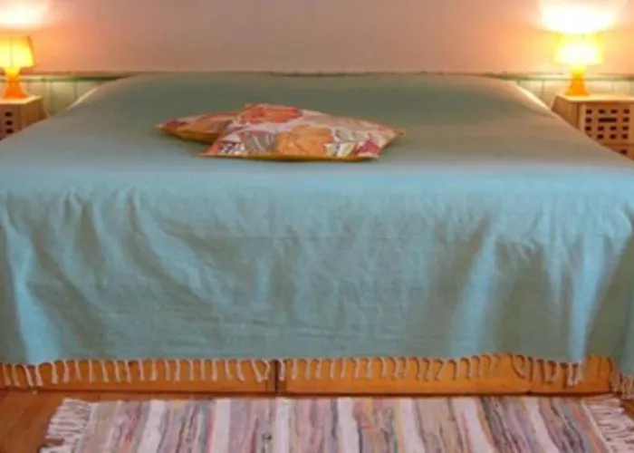 Дом отдыха Gite Les Papillons Lacourt